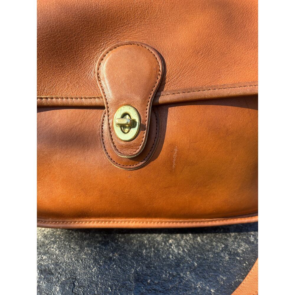 Coach Willis vintage British Tan Crossbody Bag 9927 - Picture 4 of 8